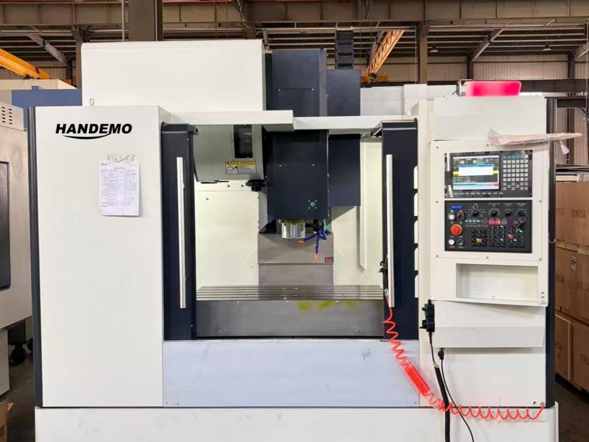 1160 Vertical Machining Centers view 8